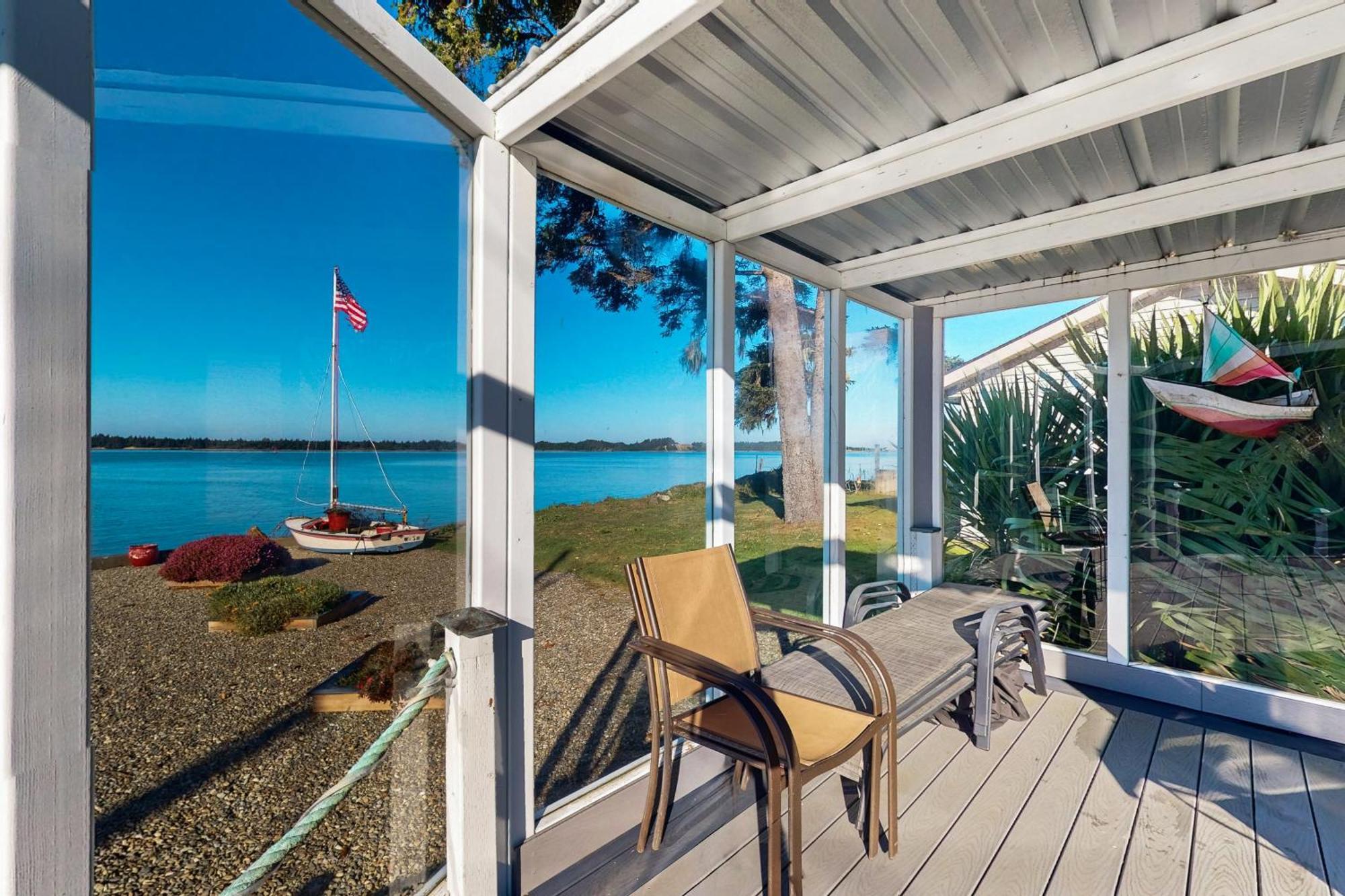 Gray Goose Beach Cottage Кус Бей Екстериор снимка